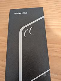 Samsung Galaxy Z Flip 7