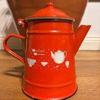 Teiera rossa smaltata vintage