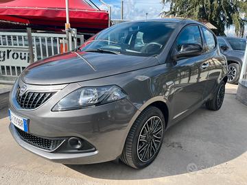 Lancia Ypsilon 1.2 69 cv 5 porte GPL Ecochic Gold