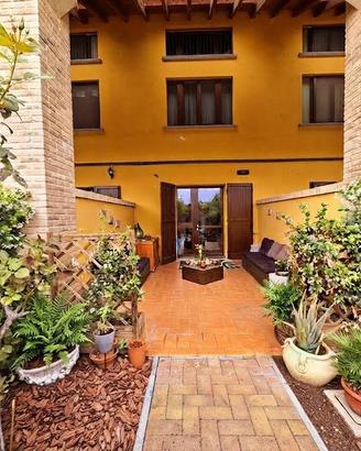 Villetta a schiera di 129 m² con 4 locali e box au