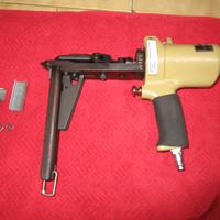 Anellatrice pneumatica