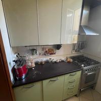 Mobili sala da pranzo e cucina