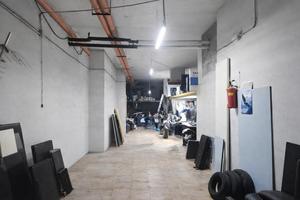 Box garage