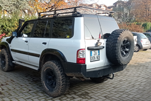 Nissan Patrol gr Y61 wagon 5 porte