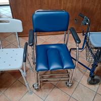 ausili persone adulti anziani disabili 