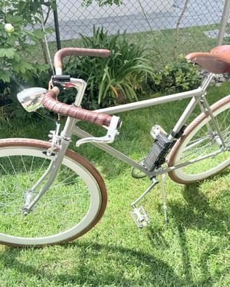 Bicicletta artigianale a contropedale