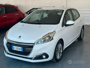 Peugeot 208 1.2 Allure 2015