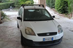 ford fiesta autocarro del 99