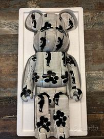 Medicom Bearbrick Flying Balloons Girl 1000%