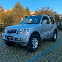 Mitsubishi Pajero 3.2