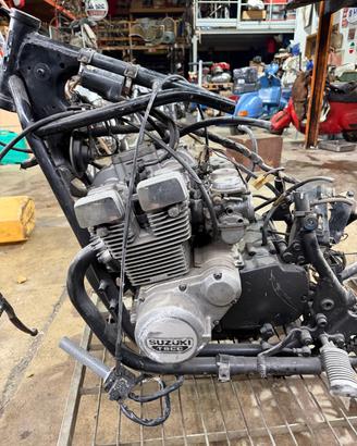 Ricambi Suzuki gs 400
