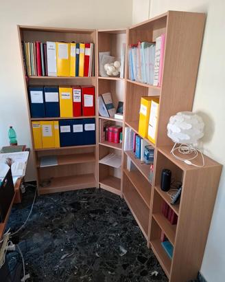 Arredamento stanza ufficio