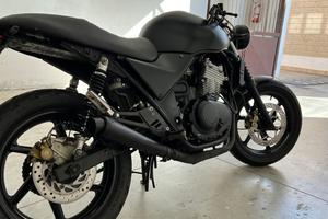 Honda cb 500 cafe' racer