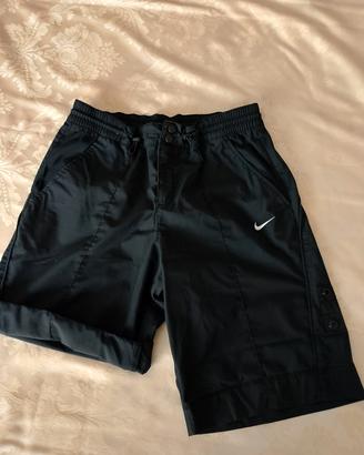 PRENOTATO __Pantaloncini donna Nike 