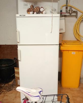 vecchio frigo