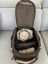 Borsa da serbatoio  givi con attacco easy lock