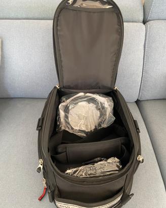 Borsa da serbatoio  givi con attacco easy lock