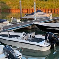 Bass boat mt 540