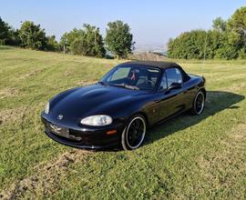Mazda MX-5 1.6i 16V cat Naked book completo
