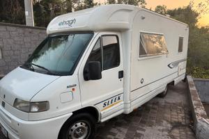 Camper semi integrale Elnagh