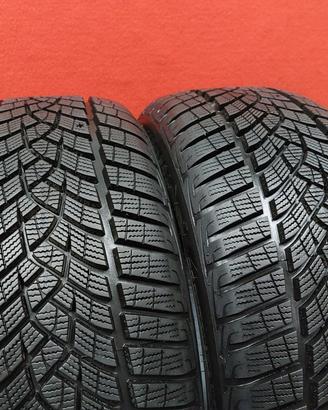 225 50 17 Gomme Invernali GoodYear 225 50R17
