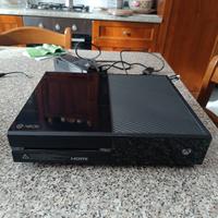 XBOX ONE + CONTROLLER + GIOCHI
