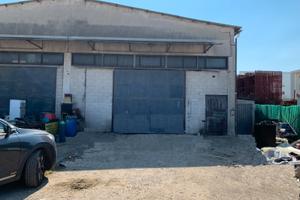 CAPANNONE Via A. Litta Modignani