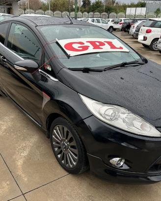 FORD Fiesta 1.4 3 porte Bz.- GPL Titanium