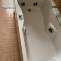 Vasca idromassaggio Iacuzzi