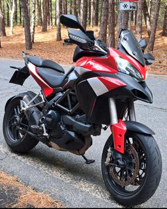 Ducati Multistrada 1200S 