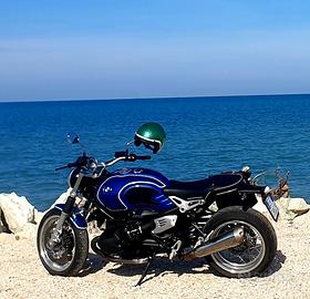 Moto BMW r nine t
