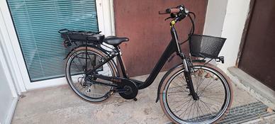 bici a pedalata  assistita