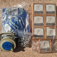 Lotto Accessori Tv e Telefono