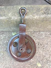vecchia carrucola per pozzi Diam. cm 24