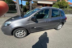 Renault clio sportour