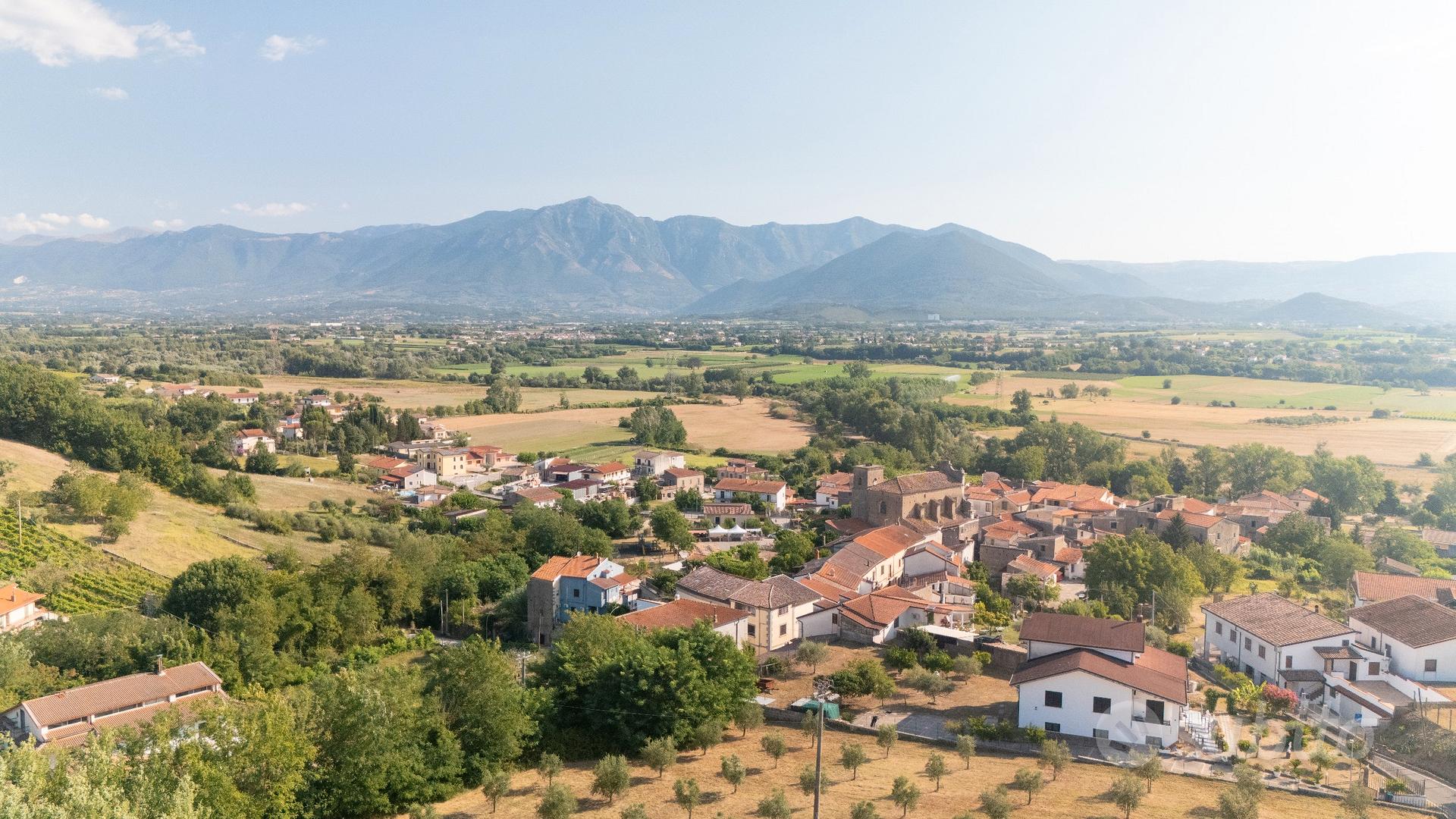 Terreno 5.000 mq con rustico, panoramico. - Vista 3
