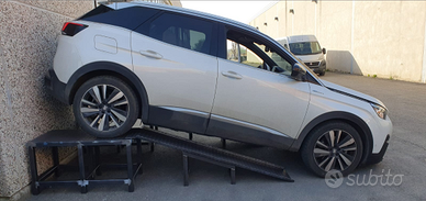 N. 2 rampe in acciaio per sollevamento auto