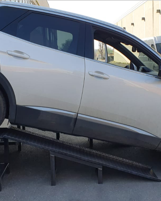N. 2 rampe in acciaio per sollevamento auto