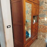 Armadio guardaroba della nonna