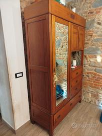 Armadio guardaroba della nonna