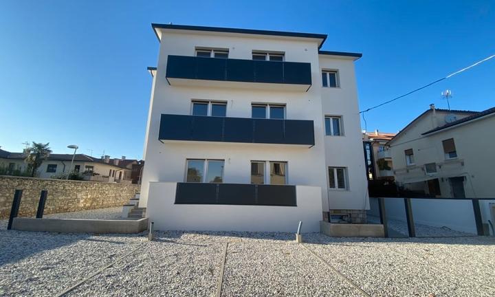 Bicamere con giardino ed ingresso autonomo