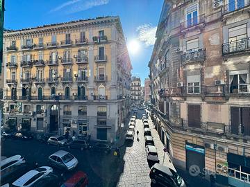 Appartamento-napoli centro, ad.garibaldi