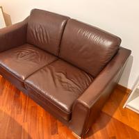 Divano due posti in vera pelle