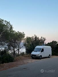 Mercedes Sprinter F35 semicamperizzato