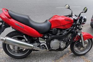 Suzuki gsx 600f