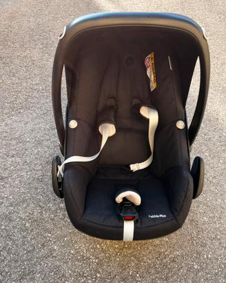 Seggiolino auto Bebe Comfort, Pebble Plus + Base