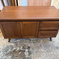 Credenza in legno massello classico fatto a mano