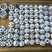 Interruttori deviatori prese in porcellana.