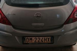 Opel corsa. Coupé