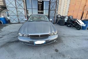Ricambi Jaguar X-Type 2.2 diesel 155cv del 2006